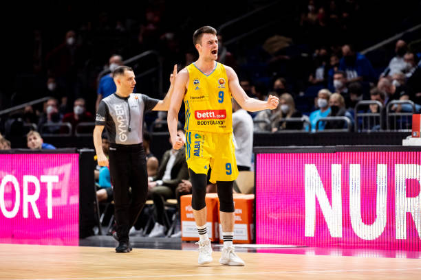 他们都能在 他们都能在