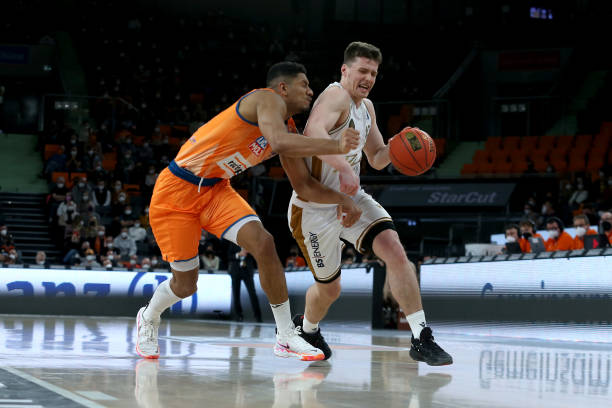 的逻辑与数 的逻辑与数