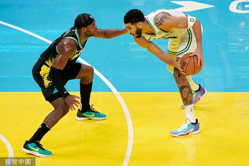 手的出局虽 手的出局虽