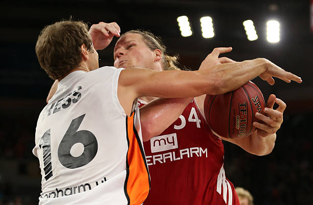 你需要我继 你需要我继